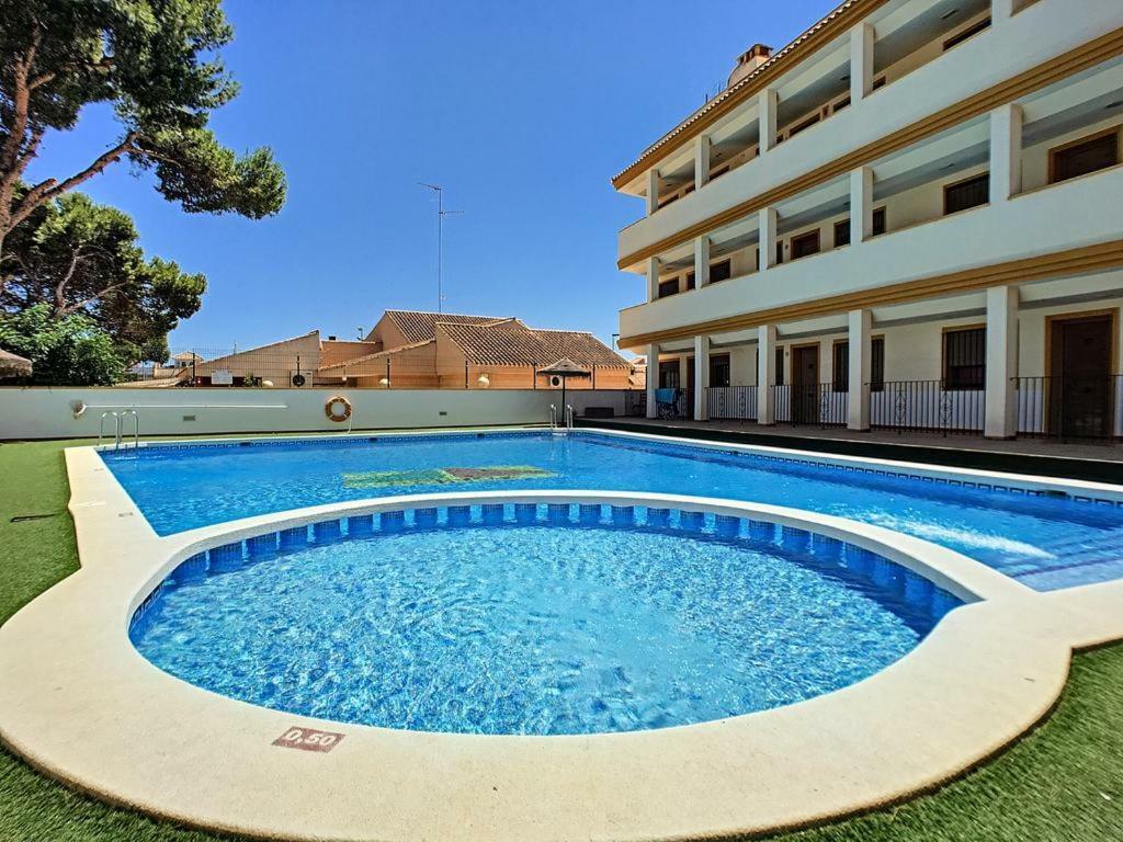 Beautiful 1 Bedroom Apartment In Roda, Los Alcazares. Larger Than Average. 外观 照片